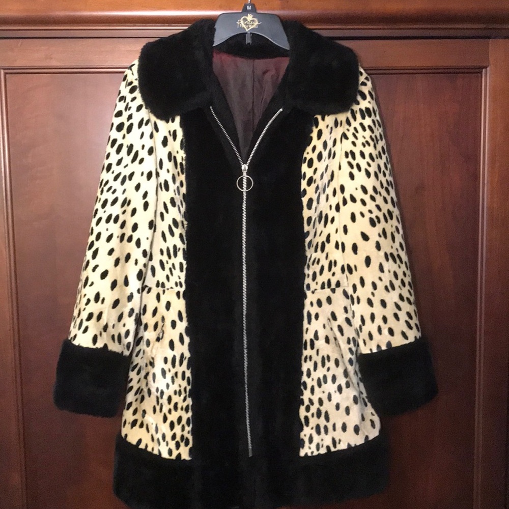 Faux Leopard Print Zipper Front Hip Length Coat